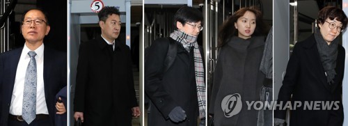 박근혜 국선변호인단, '눈물'로 선처 호소…"피고인 위해 최선 다해"