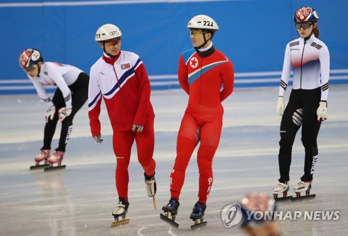 훈련 재개한 북한 쇼트트랙 최은성 "발목 괜찮습니다"