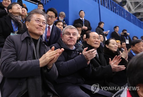 문 대통령 "스피드스케이팅 동메달 김민석, 장하고 대견"