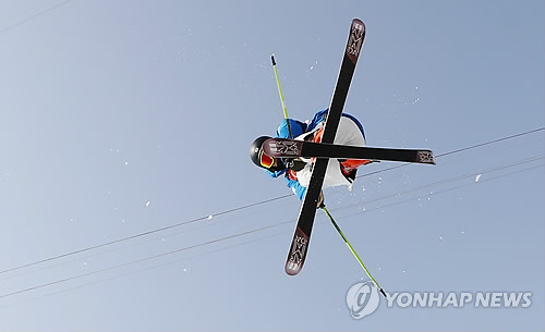 이강복, 남자 스키 하프파이프 예선 최하위… 결선행 무산
