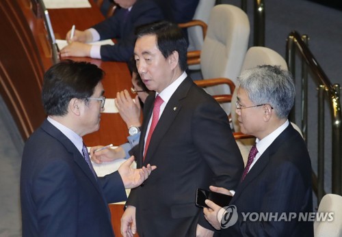 민주, 2월국회 중점법안 난항에 '고심'… "한국당 무조건 반대"