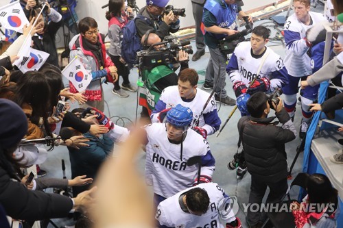 남자하키 캡틴 박우상 "눈물 날 정도로 아쉽다"