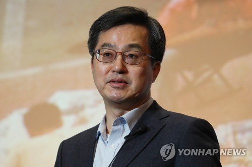 김동연 "GM 실사 빠른 속도로… GM도 같은 생각 표명했다"