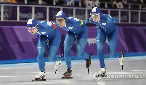 '왕따 논란' 여자 빙속 팀추월, 폴란드에 패해 최종 8위
