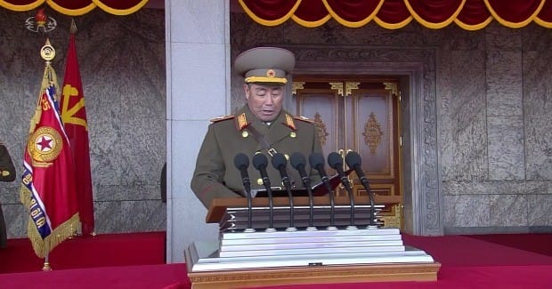 조선중앙TV가 지난 8일 오후 녹화 중계한 '건군절' 70주년 기념 열병식에서 발언하는 김정각. / 사진=연합뉴스