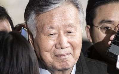 검찰 '분양폭리·횡령' 부영 이중근 재소환… 구속영장 검토