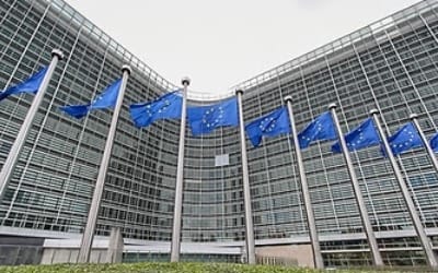 EU "유로존 작년 4분기 GDP 0.6% 상승… 전년 동기대비 2.7%↑"