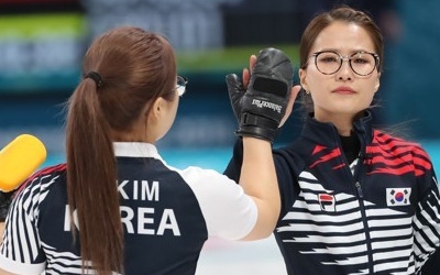 '안경선배' 김은정 "일본에 예선 패배 너무 화나…목표 커졌다"