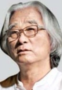 '미투 운동' 경찰 수사 본격화…이윤택 압수수색·김기덕 내사