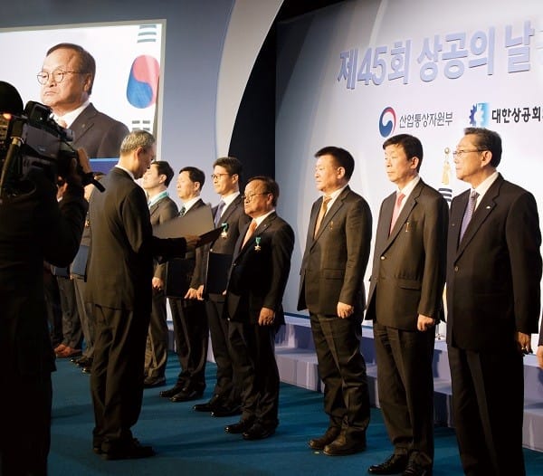 남봉길 한국팜비오 회장, 석탑산업훈장 수훈