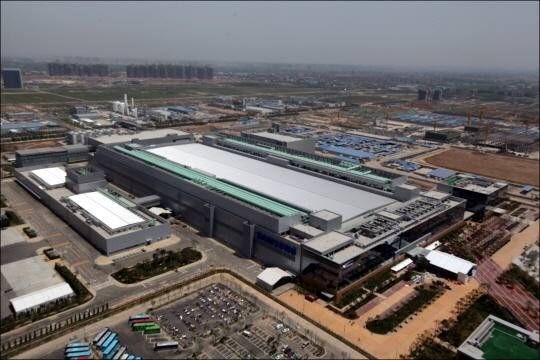 중국 시안에 위치한 삼성전자 반도체 생산공장.