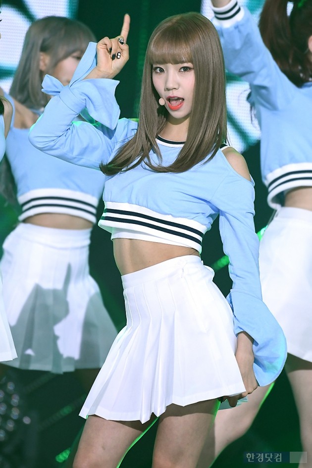 [포토] 우주소녀 여름, '깜찍한 소녀~'