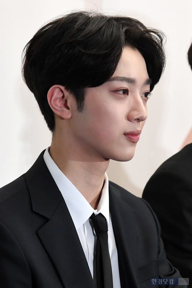 [포토] 라이관린, '좌로보나 우로보나 잘생긴 얼굴'