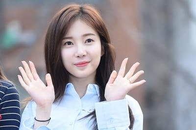  에이프릴 채경, '아침부터 예쁨~'