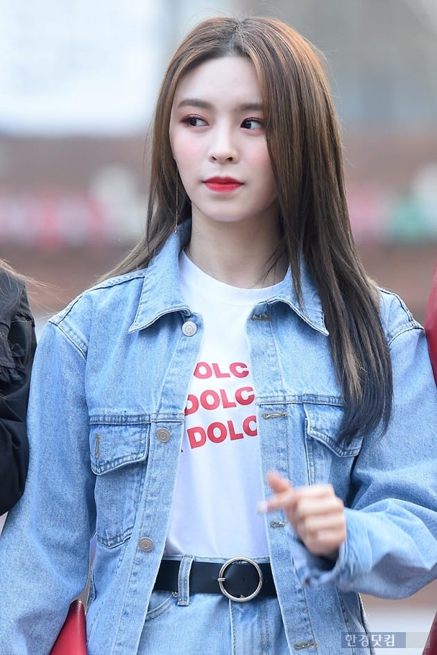 [포토] CLC 엘키, '이른 아침에도 굴욕없는 미모~'