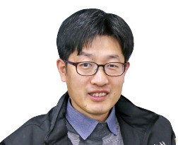 [경찰팀 리포트] "8년간 매달려 개발한 신(新)루미놀… 비용 낮추고 증거는 더 확실히 찾는다"