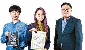 UNIST(울산과학기술원) 최재식 교수(오른쪽부터)와 대학원생인 김솔아·이교운 연구원