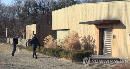 지방선거 100일 앞두고 충청 정가 강타한 '안희정 성폭행 파문'