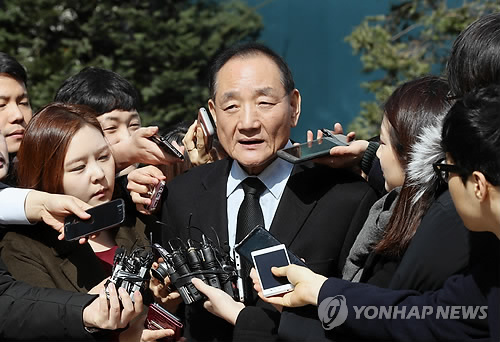 檢소환 하루 앞둔 MB측 "정치보복이란 입장 변함없다"