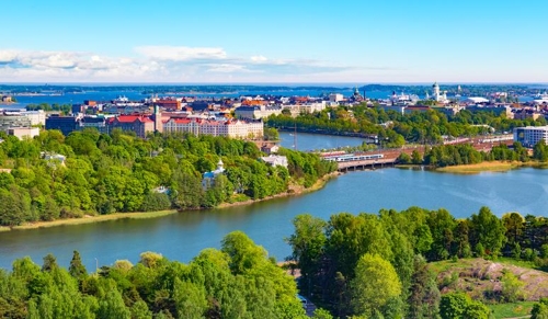 핀란드가 자평한 세계1위 행복비결… "자연· 평등· 중부담중복지"