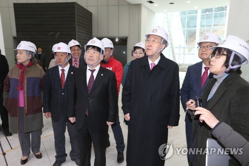 반기문 "세계평화와 번영 위한 노력 계속할 것"