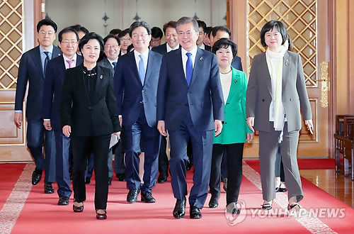 여야, 권력구조 대치… 4년 연임-총리선출-선거구제 핵심쟁점