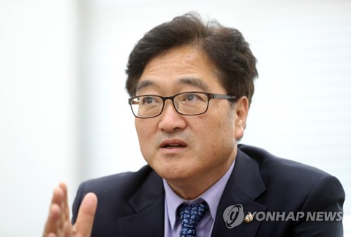 우원식 "6월 개헌의 문 열려… 野 호헌세력으로 남을지 결단해야"