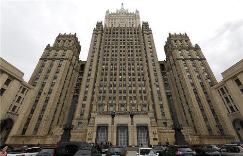 러시아, 자국 외교관 추방 23개국에 맞제재… "동수 외교관 추방"
