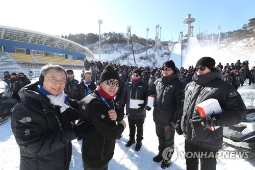 황창규 KT 회장 "지금이 '글로벌 넘버원' 도약 결정적 순간"