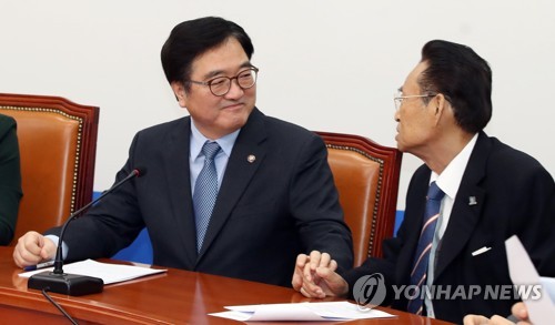 우원식 "개헌에 박차… 한국당 '개헌 무산' 당론 아닌지 의구심"