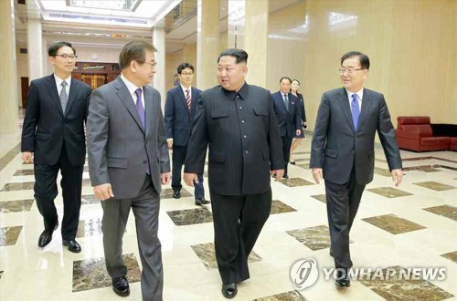 북한 매체, 김정은-특사단 면담 크게 보도… "김정은, 열렬히 환영"