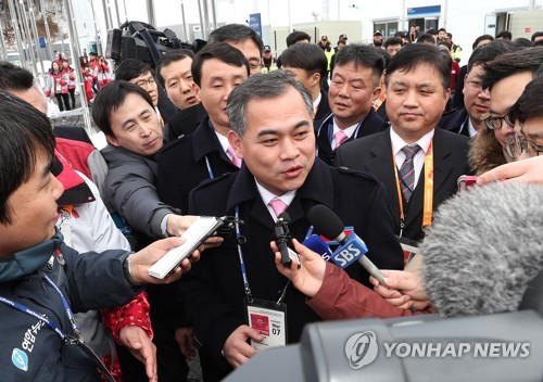 북한 패럴림픽 선수촌 입촌… "뜨거운 동포애적 인사 전한다"