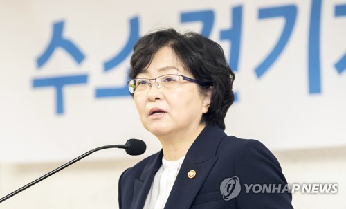 [재산공개] 김은경 환경장관 재산 3억6000만원… 8000만원 감소