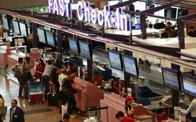 싱가포르 창이공항, 6년째 '세계최고 공항'…인천공항 2위