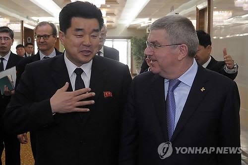 IOC 위원장 "北,도쿄·베이징 올림픽 참가 약속"… 김정은 면담