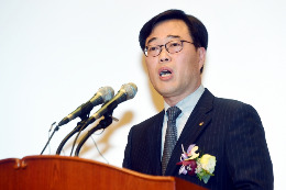 김기식發 금감원 인사태풍 "당분간 없다"