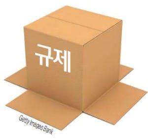 '규제 박스'에 갇힌 한국 외부감사 시장