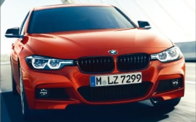  시승기 BMW 330i, 세단과 스포츠카 경계를 넘나들다