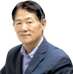 [김낙훈의 기업인 탐구] 20년째 산학 협력… 친환경 미스트 개발 '결실'