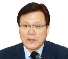 최종구 금융위원장 "GM 장기경영 의지도 정부 지원의 전제 조건"