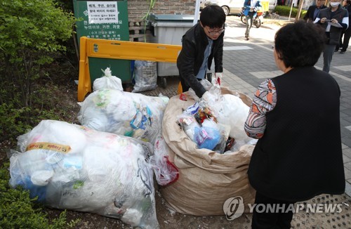 강남구, 올바른 재활용 분리수거 현수막으로 알린다