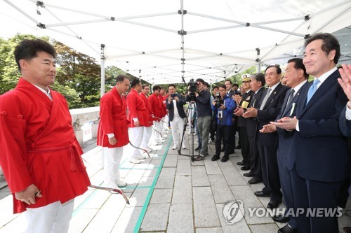 이총리 "남과 북, 충무공의 지혜·실행력·민족애 가져야"