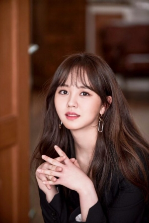 '라디오 로맨스' 김소현 “좋아하는 아이돌은 레드벨벳·블랙핑크… 예리와 친해” (인터뷰)