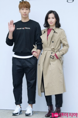 [TEN PHOTO] 황대헌-김예진 &#39;선남선녀 투샷&#39;
