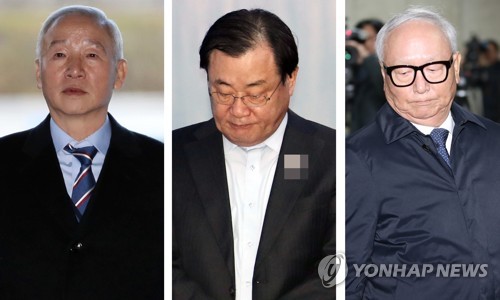 국정원장 3명 징역 5∼7년 구형…"죄의식 없어 vs 뇌물 아냐"