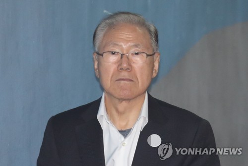 'MB 집사' 김백준 "필요하면 보석 신청… 인지능력 떨어져"