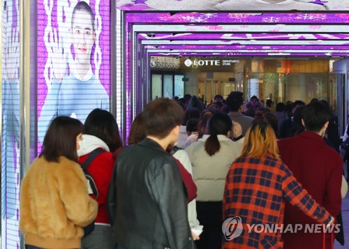 한국 찾는 '유커' 13개월 만에 증가… 당국자 "분위기 좋다"