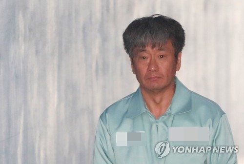 이종명 前국정원 차장측 "원세훈 때문에 재판 계속… 석방해달라"