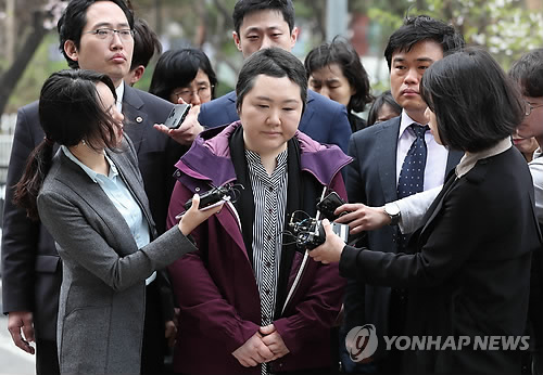 '신생아 사망' 이대목동 의료진 영장심사…"성실히 임하겠다"