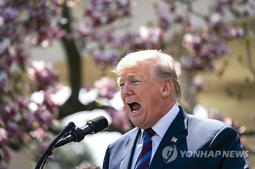 트럼프 이어 백악관도 "결정 안났다"… 미, 시리아 공습 고심